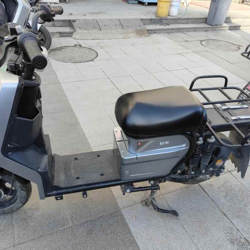 超大座套外卖电动车坐垫套电摩加大电动车座套款四季Y通用座椅代