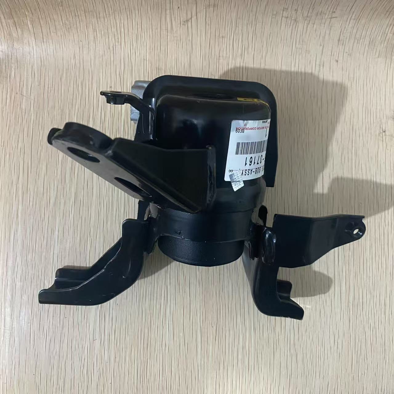 适配雷克萨斯CT200H丰田普锐斯发动机机脚胶发动机隔震垫机爪垫