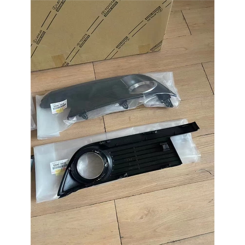 适配港版丰田右肽 诺亚 VOXY 电镀雾灯框雾前杠灯罩框灯罩装饰罩