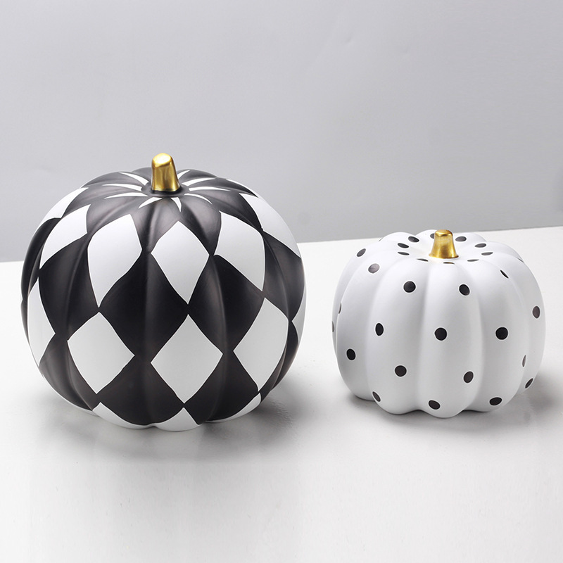 现代轻奢波点格子南瓜树脂摆件北欧创意家居电视柜桌面软装饰摆件