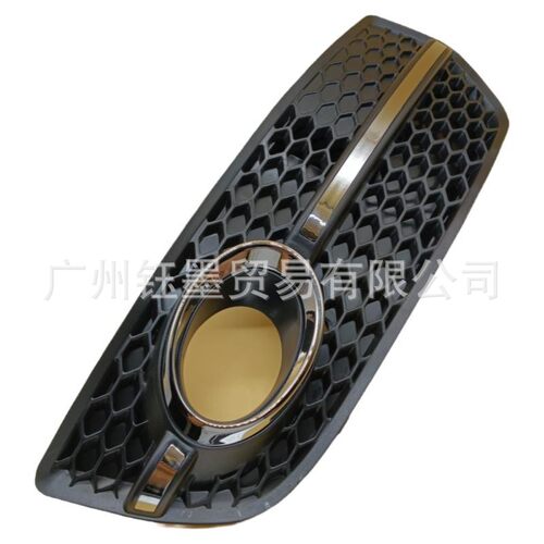Q5雾灯框L  8R0 807 681AB雾灯框L8R0807681AB