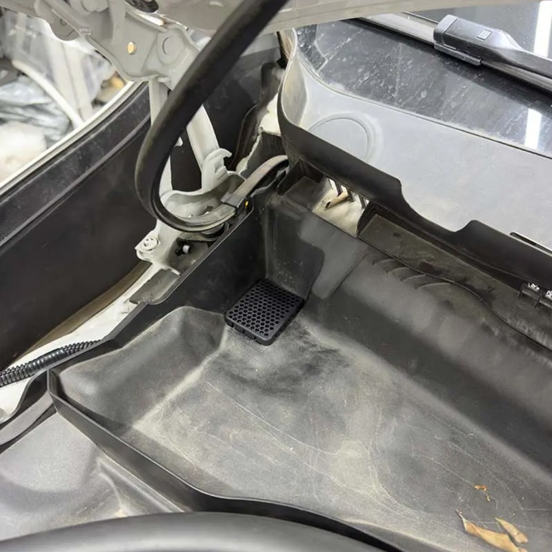 适用于23/25款宝马X1/iX1机舱内排水槽过滤网有效阻挡防堵盖