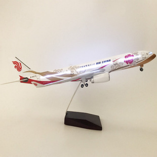 合金飞机 国航紫金际号330飞机模型 LED飞机模型 树脂飞机模型