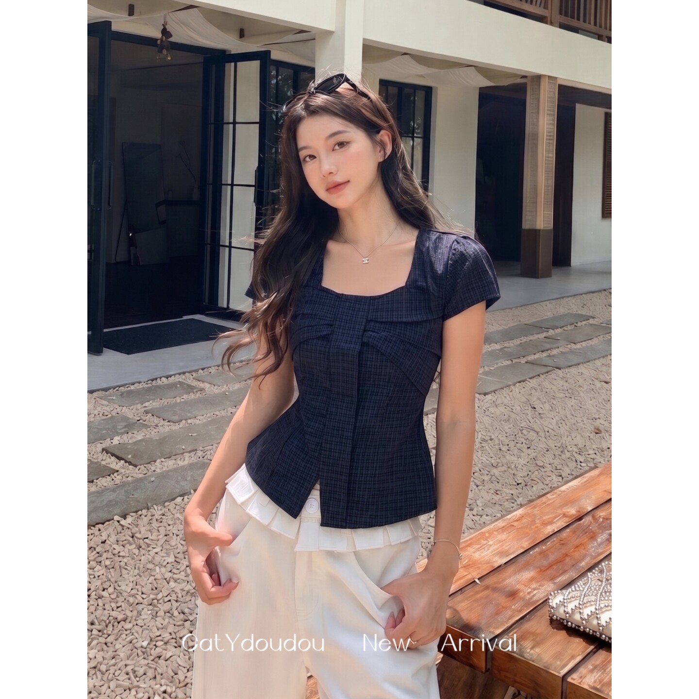复古格纹方领短袖衬衫女2026年夏季新款高级感立体蝴蝶结通勤上衣