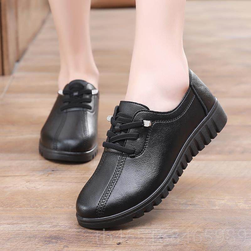 高档023新款春秋女平底平跟软底防滑中妈老年鞋中年妈单鞋休闲皮,女鞋,深口单鞋,淘宝优惠券,粉丝福利购,淘宝优惠卷