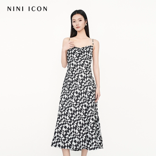 ICON2025夏季 NINI 新款 醋酸系列 黑白印花優(yōu)雅V領(lǐng)吊帶連衣裙