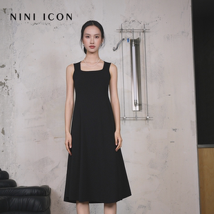 法式 NINI ICON25夏季 新款 黑色方領吊帶連衣裙氣質遮胯顯瘦中長裙