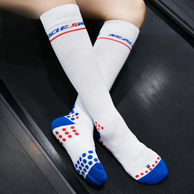 马拉松专用长筒压缩运动速干袜子