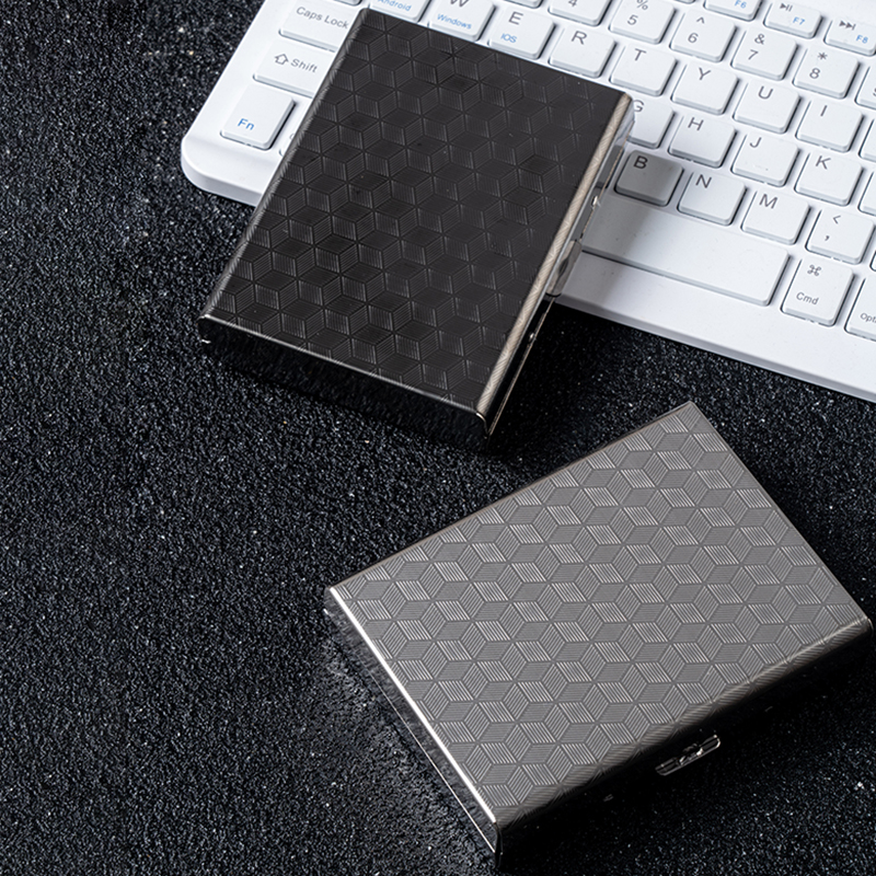 新款菱格纹金属卡包卡片盒