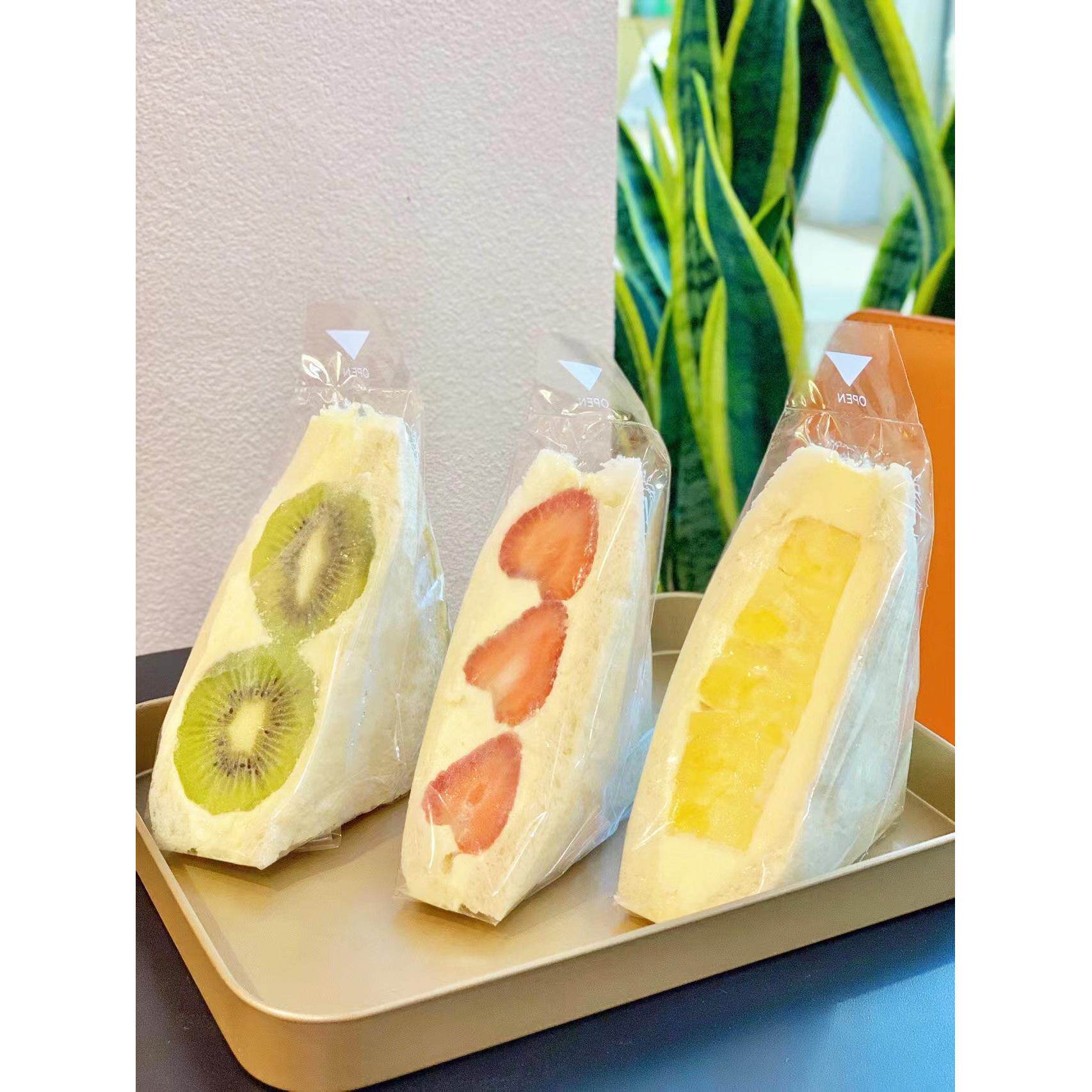 日式水果三明治包装纸一次性三角面包袋易撕三文治包装袋塑料袋子