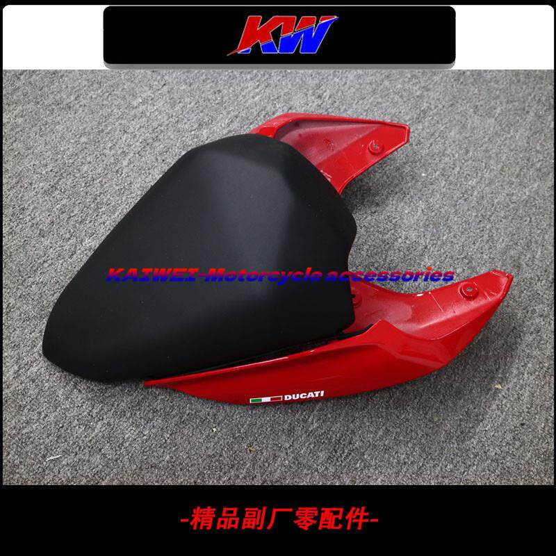 适用杜卡迪V4 V4S 街霸V4 V2街车后尾板后座垫 外壳侧板连接件