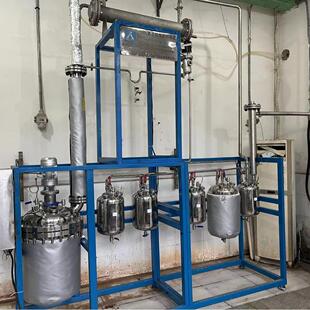 不锈钢精馏塔实验级精馏塔常减压精馏塔化工设备