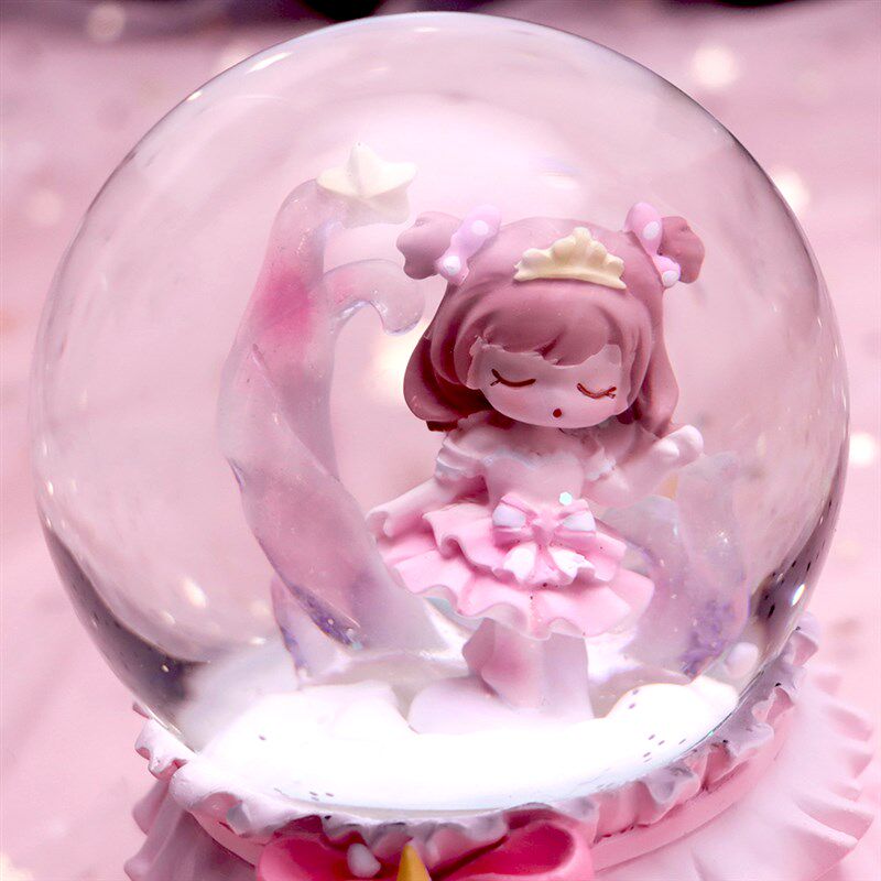 欧式魔卡公主水晶球音乐盒少女心公主旋转八音盒摆件儿童生日礼物