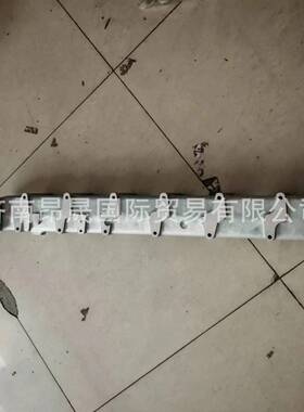 HOWO T7H C7H 发动机配件AZ103811000011 VG1034110025进气管总成