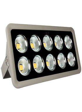 芯鹏达生产LED球场灯球场灯具200W300W400W500W600W1000W球场专用