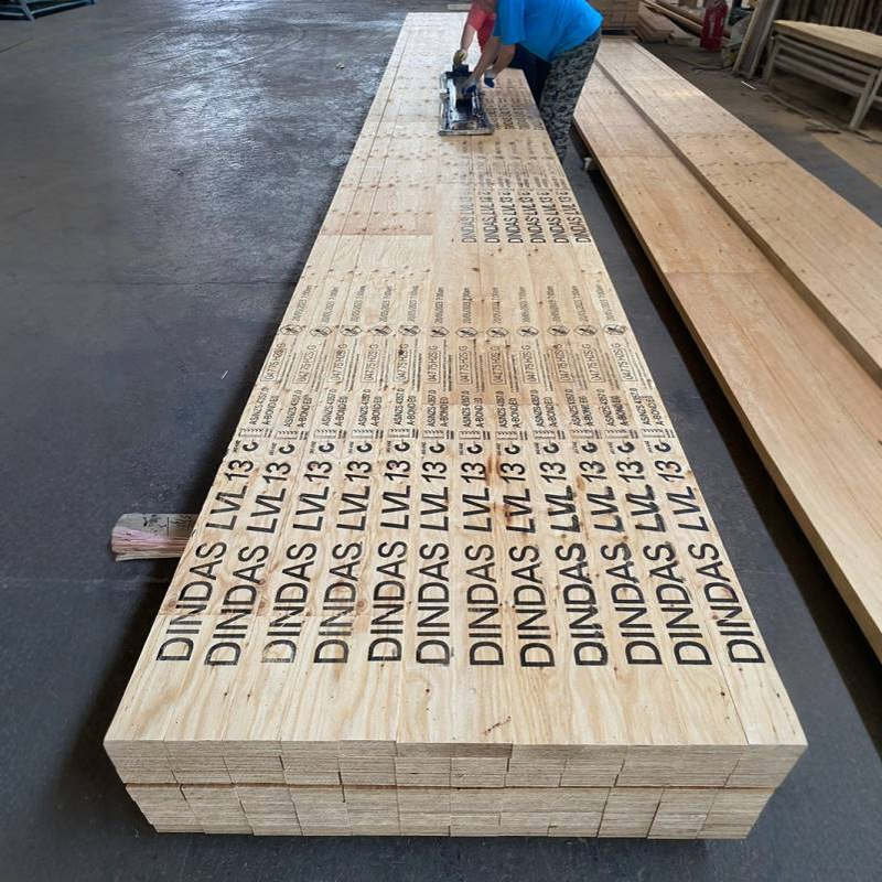 3900mm 出口沙特迪拜 OSHA 建筑脚踏板 建筑脚手架木质踏板 工厂