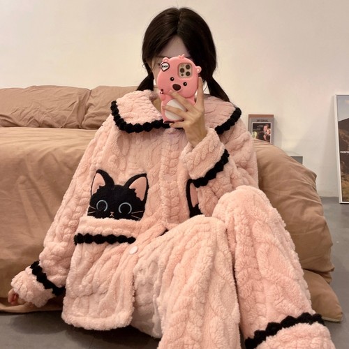 睡衣女秋冬季加厚款女士长袖学生珊瑚绒法兰绒家居服套装冬天外穿