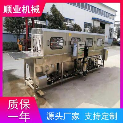大型鸡柳筐清洗设备 全自动鸡苗筐清洗机 塑料筐去油污清洗设备