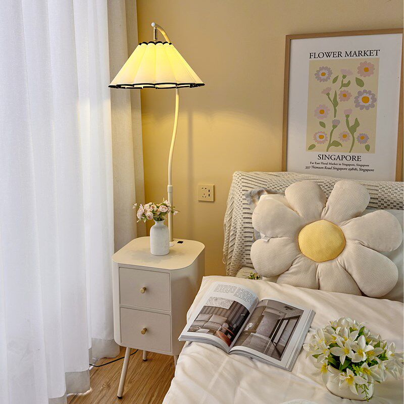 卧室奶油风落地灯床头柜台灯一体氛围感装饰置物花T朵客厅沙发台