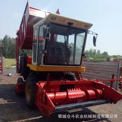 全自动自走高喷粉碎青贮机玉米秸秆青储机大马力秸秆收割青储机