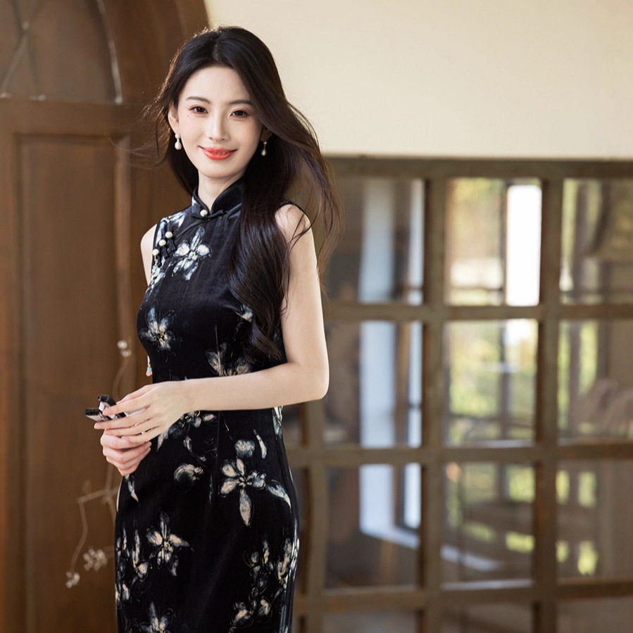 黑色丝绒复古风无袖旗袍女 春季新款改良新中式老上海