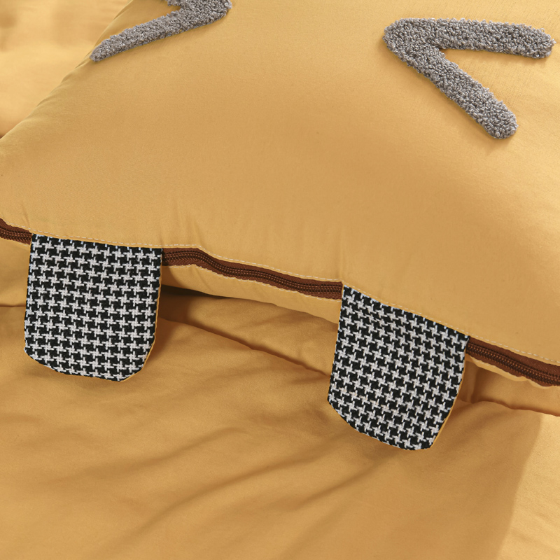 折叠抱枕被子两用午睡汽车内靠A枕办公室枕头加厚保暖毯二合一四