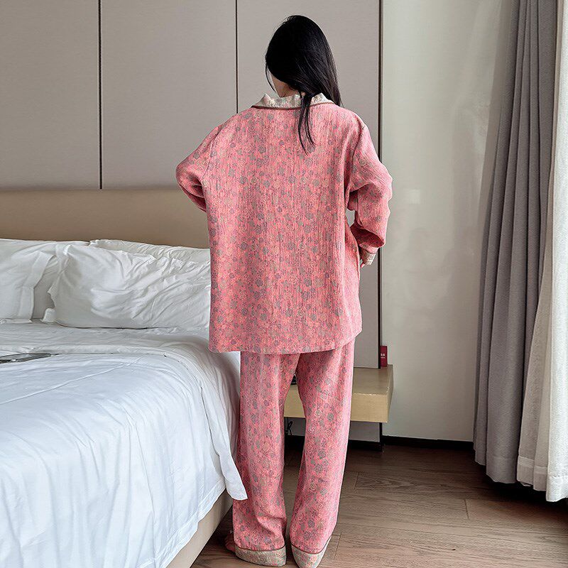 纯棉睡衣大码双层棉纱200斤翻领家居F服长袖长裤胖mm秋季女可外穿