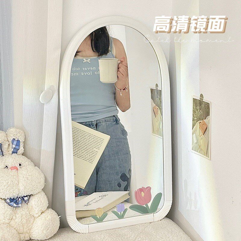 简约家用半身镜ins风高级感可爱花朵女生房间宿舍壁挂穿衣镜女孩