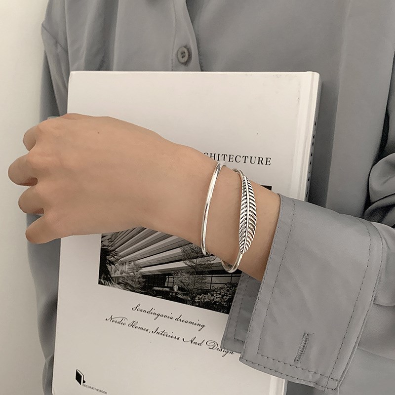 srrmhyn韩版素圈手镯女复古泰银简约光面百搭手环学生气质