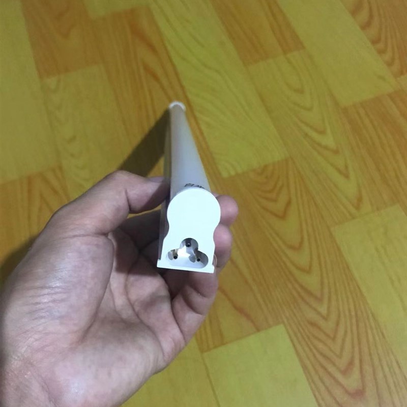 led灯管三孔t5一体化家用超亮日光灯全套长条Q面包房白光暖光灯棍