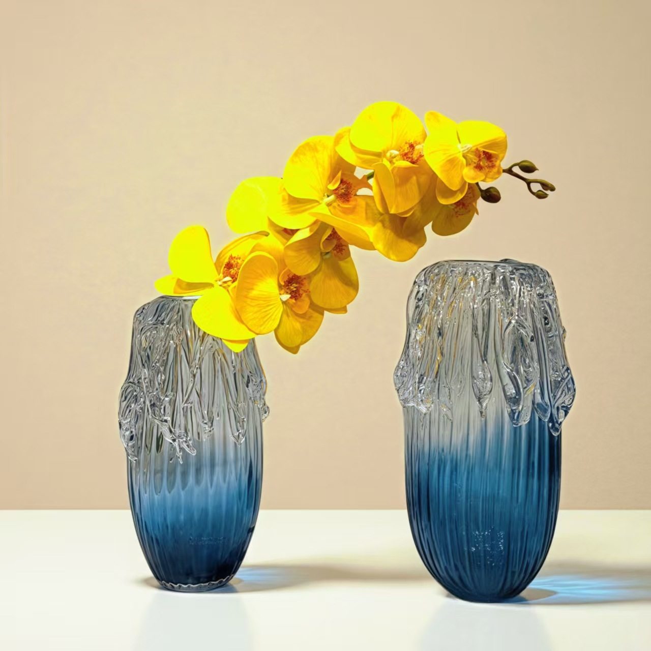 手工琉璃艺术花瓶摆件插花器样板间会议室水培插花高级装感饰,模玩/动漫/周边/娃圈三坑/桌游,文化/体育周边,淘宝优惠券,粉丝福利购,淘宝优惠卷
