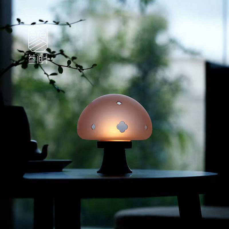 叁间蜡烛烛台家用香薰玻璃摆件高级感可爱氛围灯小夜灯茶室灯