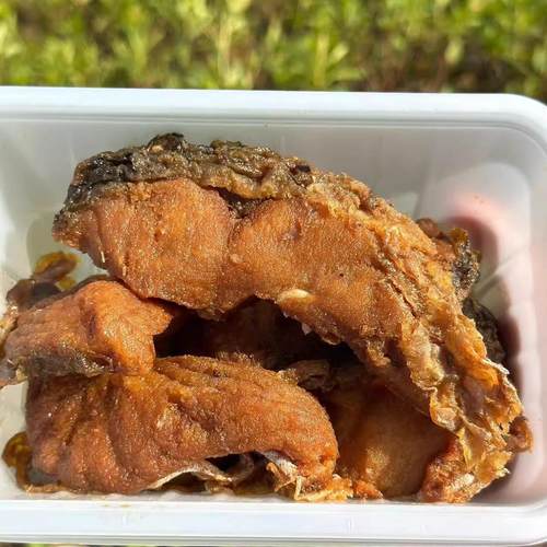 苏州特产 杜三珍招牌苏式薰鱼爆鱼每日现做一份300克顺丰