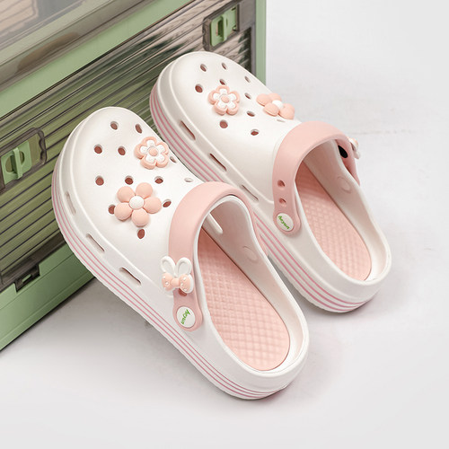 小红书~丸子姐姐推荐爆款洞洞鞋