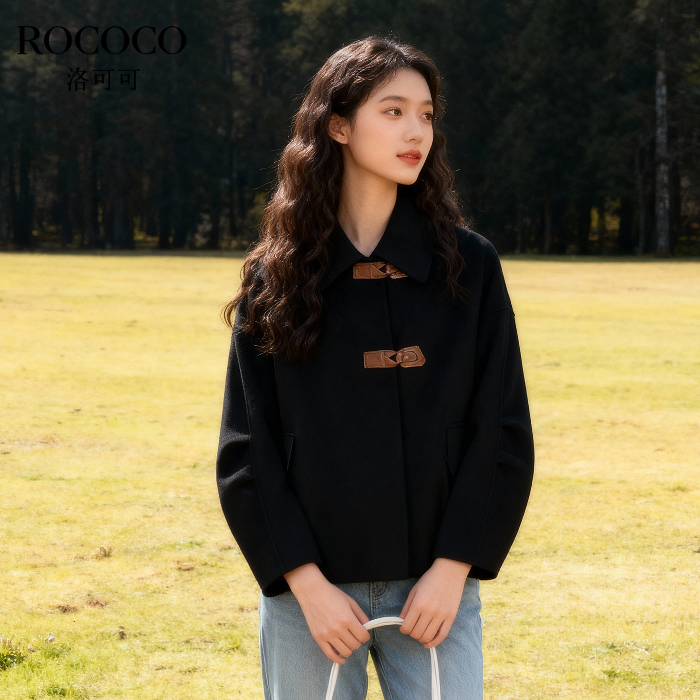 ROCOCO/洛可可2025翻领皮扣毛呢大衣女绵羊毛黑色短款双面呢外套