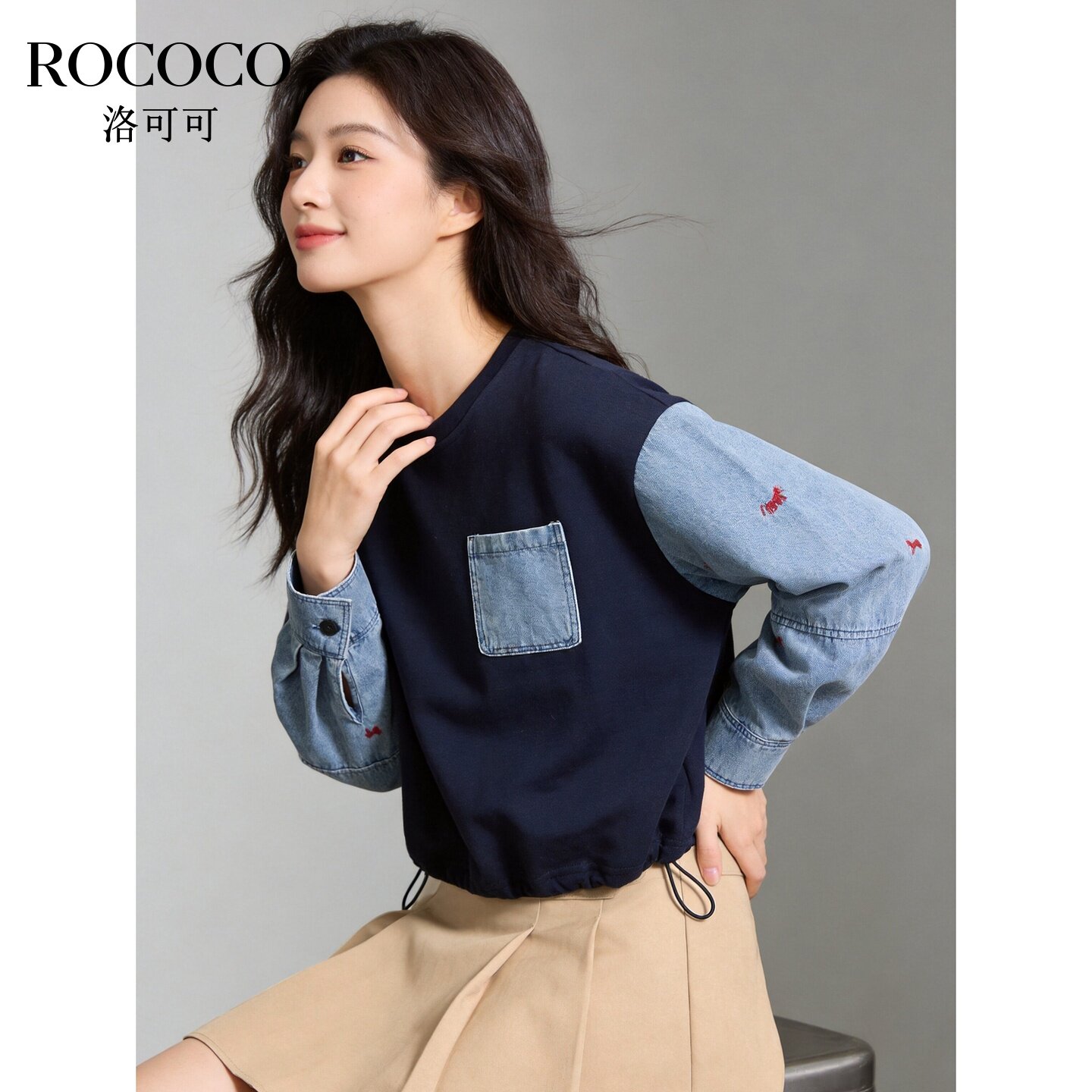 ROCOCO/洛可可春季新款复古做旧上衣女牛仔拼接套头圆领卫衣