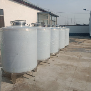 厂家现货直销不锈钢一吨三吨五吨酒罐 304食品级酒厂专用储存设备