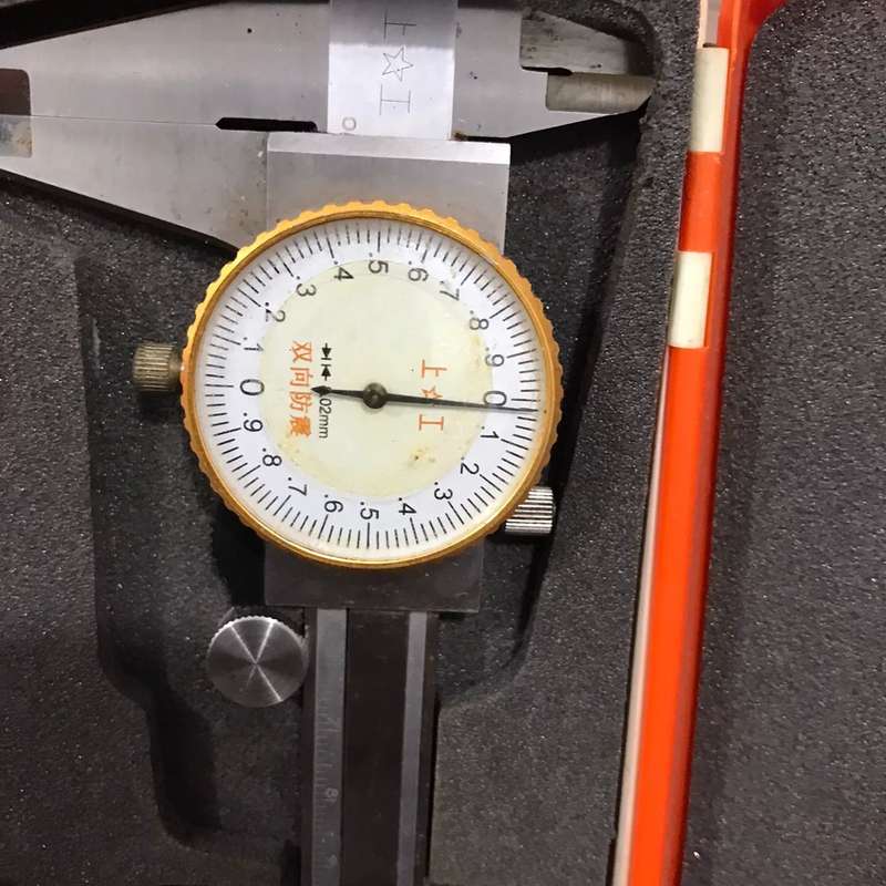 可维修上工 锈钢带表卡尺0-200mm 分度值0.02mm 游标图片