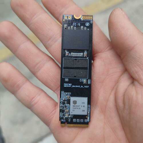 可维修SM2263XT主控M.2 NVMe固态硬盘裸板 256G