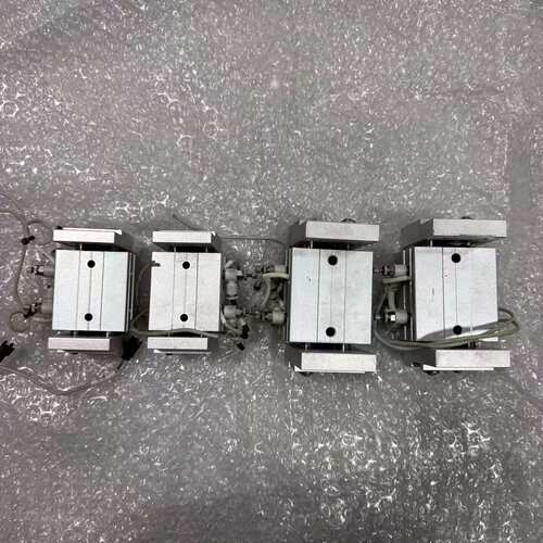 可维修亚德客手指气缸型号HFT16X30S数量两个单价100元，成
