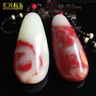 新疆鸡血玉红白玉手把件戈壁玉飘红把玩件鸡血石原石把件直播