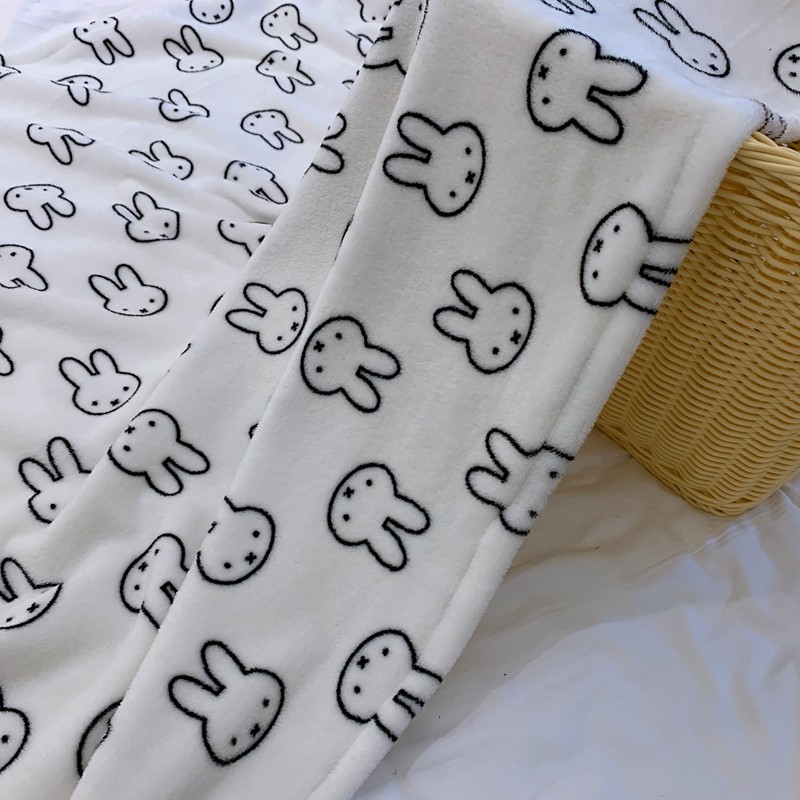 薄毛毯床单黑白兔婴儿小被子双人春秋薄款新生儿盖毯宝宝推车毯子