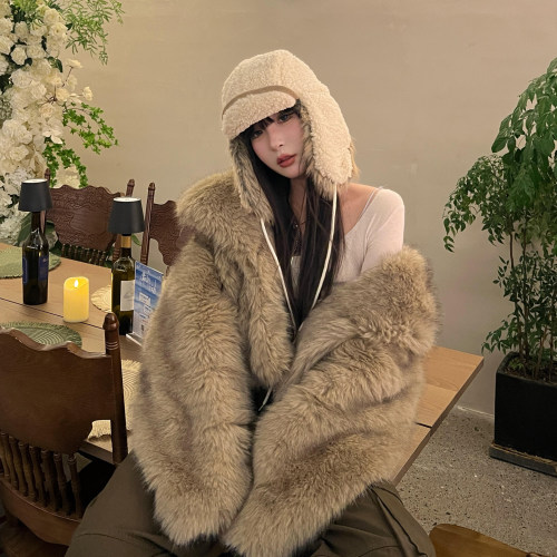 秋冬女加厚保暖护耳羊羔绒雷锋帽