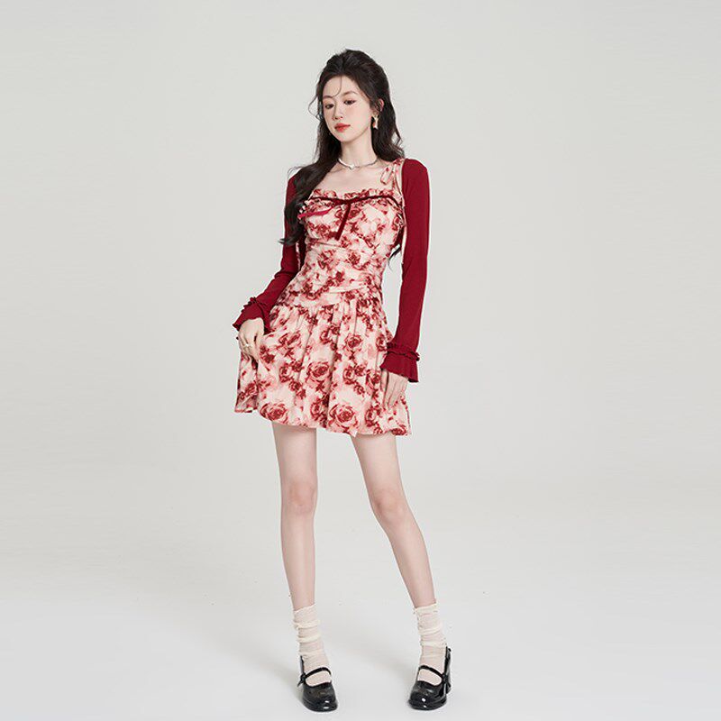 甜美2025春季新款碎花吊带收腰连衣裙针织开衫两件套女装温柔气质