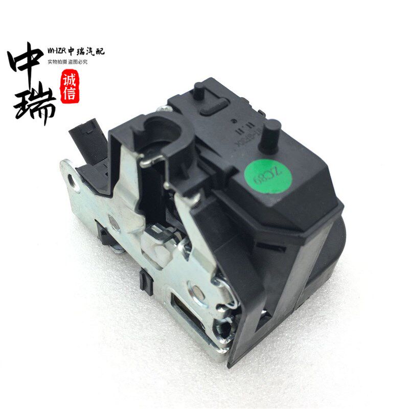 奇瑞风云2俩厢 三箱车门锁块 闭锁器 左前右前后中控门锁块总成