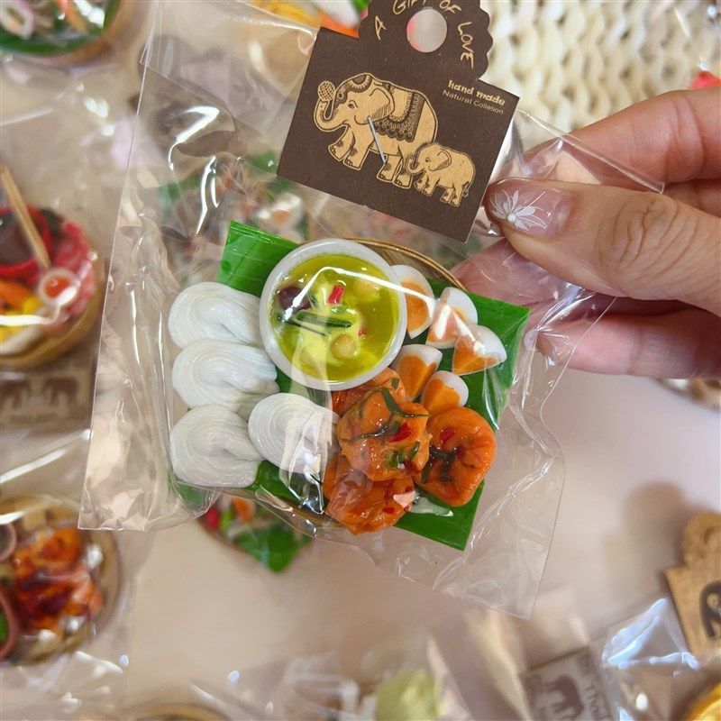 泰国海鲜烧烤米线火锅夜市街边美食手工冰箱贴创意装饰粘土新款