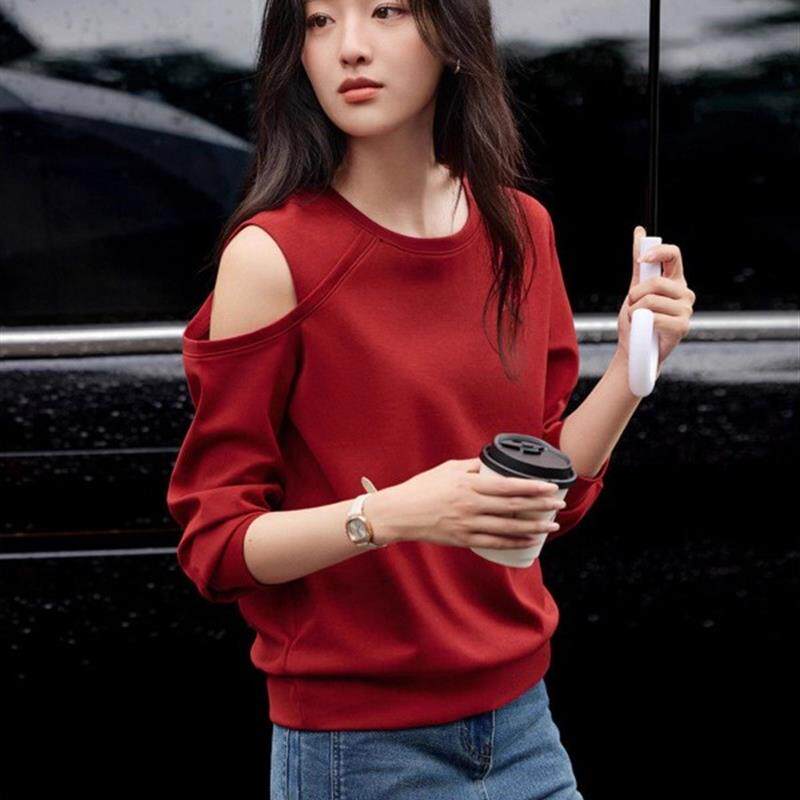 高货小众红色圆领露肩卫衣女2025秋季新款设计感气质宽松休闲减龄