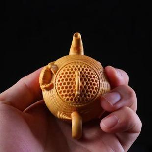 崖柏木雕手把件螃蟹八方来财把把壶摆件随身纵横四海竹蓤篓茶壶