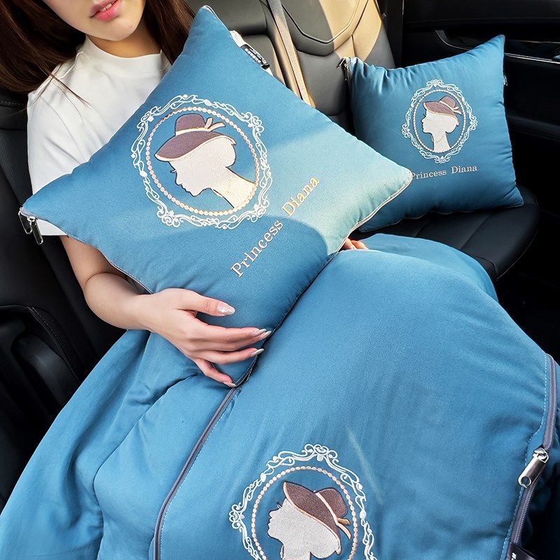 2024新款简约现代汽车抱枕被子两用办公室午睡枕头二合一空调夏被
