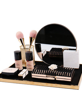 样板房衣帽间化妆品梳妆台组合摆件 大理石化妆镜托盘晚宴包道具